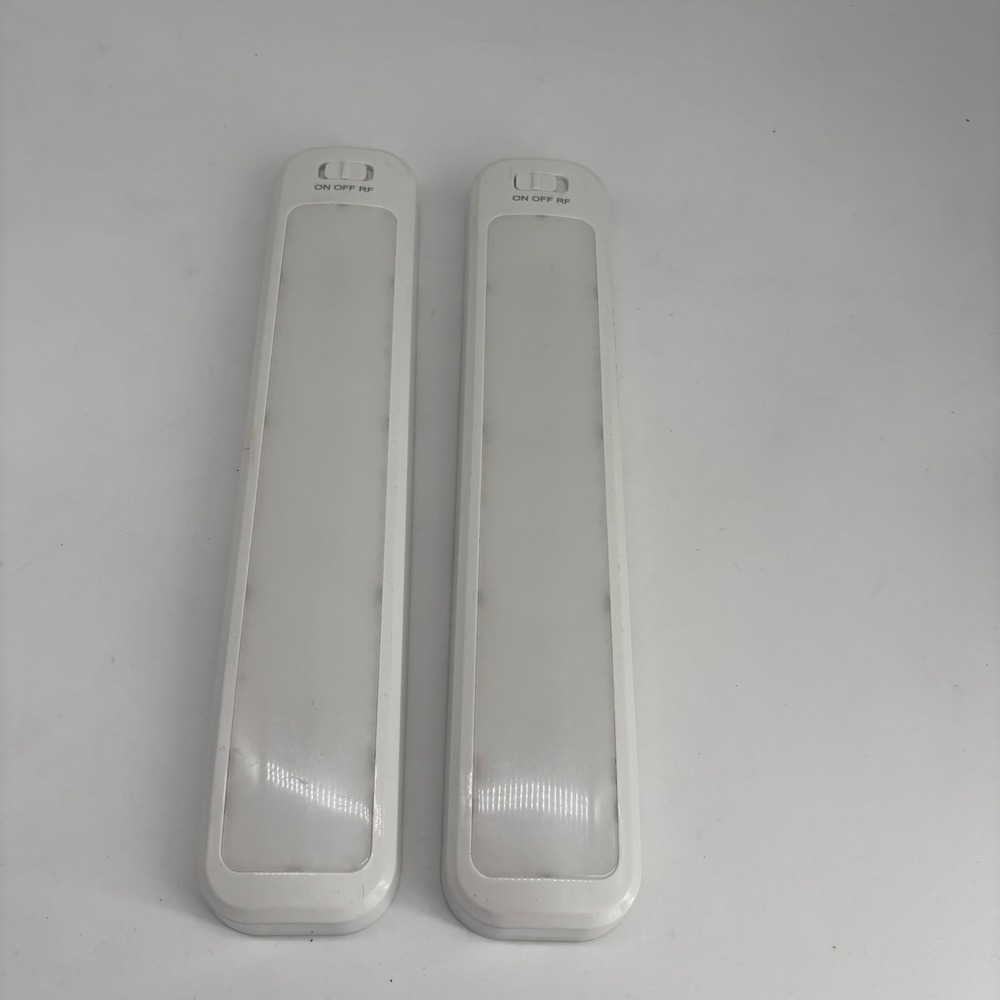 Energizer LED Light Bar Home 12 Inch White Wireless Battery Operated 2 *read - Picture 2 of 5